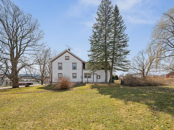 $349,000 | 166 South Street, New Haven, VT 05472