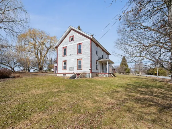 $349,000 | 166 South Street, New Haven, VT 05472