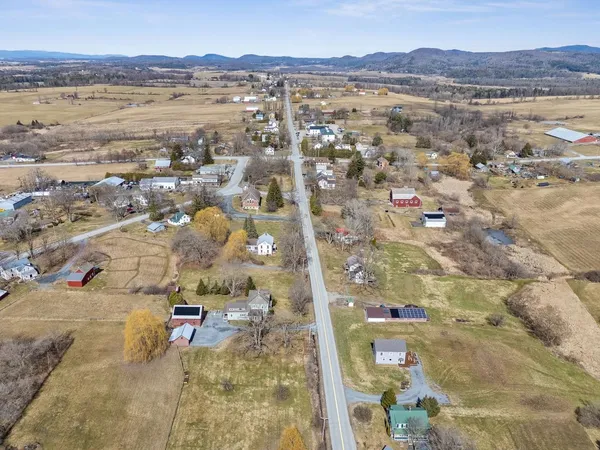 $349,000 | 166 South Street, New Haven, VT 05472