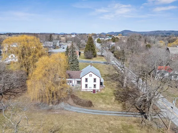 $349,000 | 166 South Street, New Haven, VT 05472