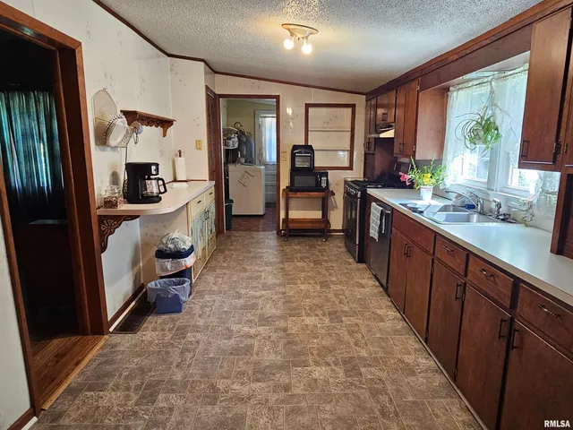 $169,900 | 4864 Boaz Road, Grand Chain, IL 62941