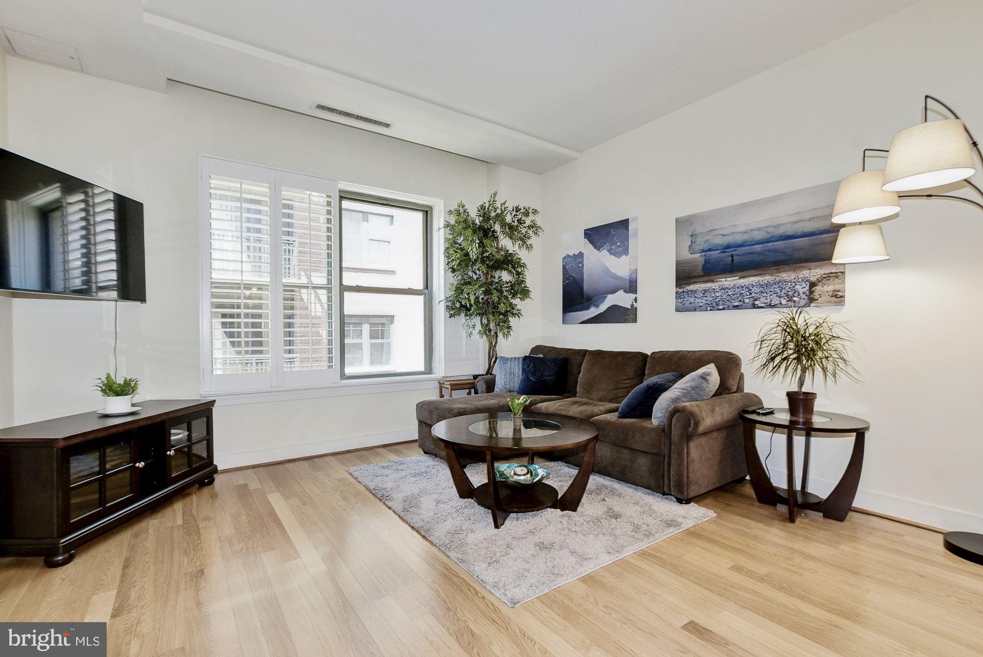 2425 L Street Northwest, Unit 708 Washington, DC 20037 - Photo 8 of 26