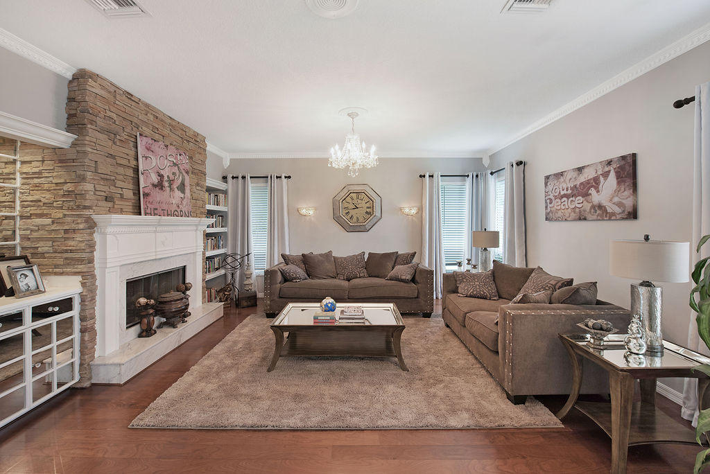 6183 Greenview Terrace Boca Raton, FL 33433 - Photo 7 of 26 Living Room