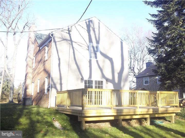 905 Ashbourne Road Cheltenham, PA 19012 - Photo 2 of 25 Exterior Back