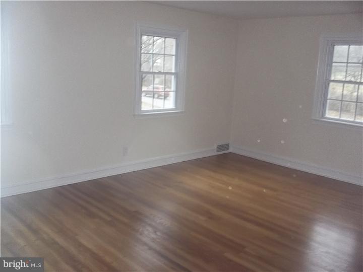 905 Ashbourne Road Cheltenham, PA 19012 - Photo 21 of 25 Bedroom - Main