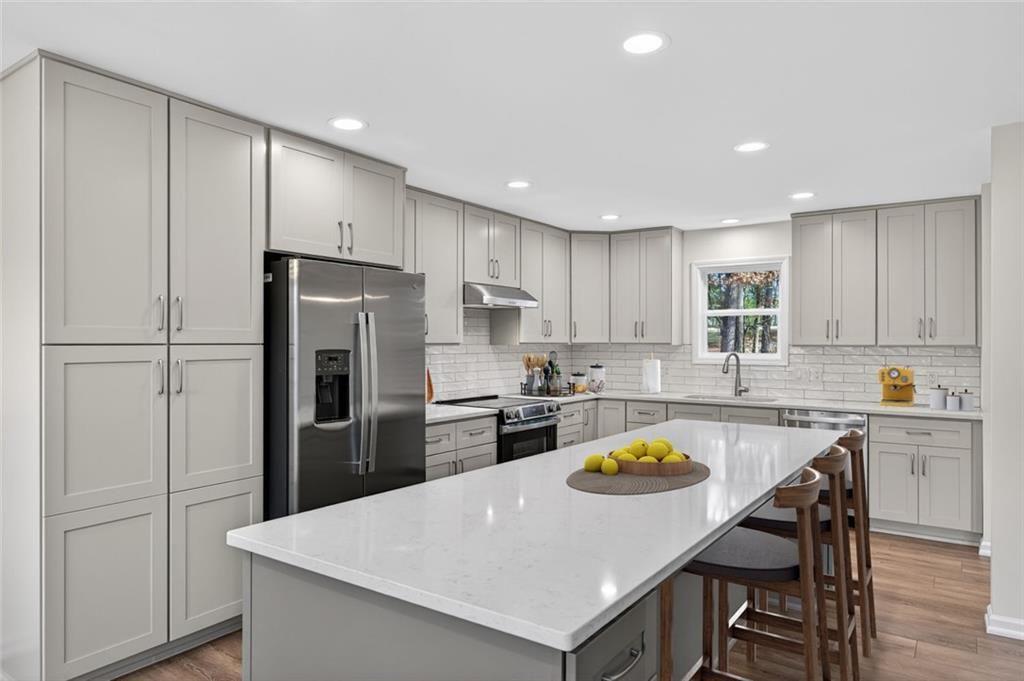 6596 Garrett Road Buford, GA 30518 - Photo 8 of 32