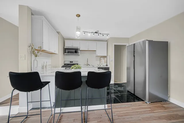 $214,900 | 3556 West 21st Avenue, Gary, IN 46404