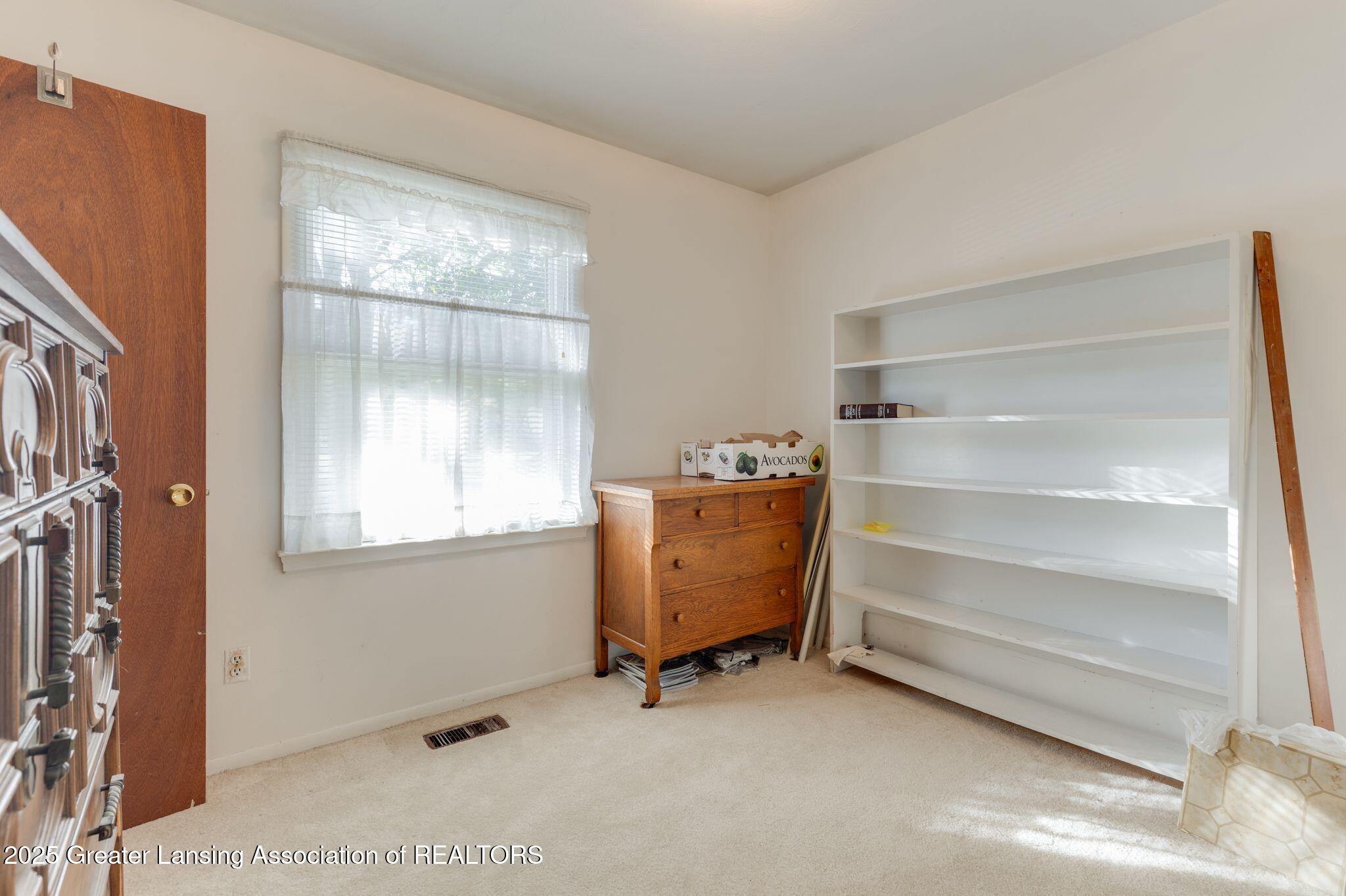 6955 Richard Road Lansing, MI 48911 - Photo 20 of 40 tk0oUPVg