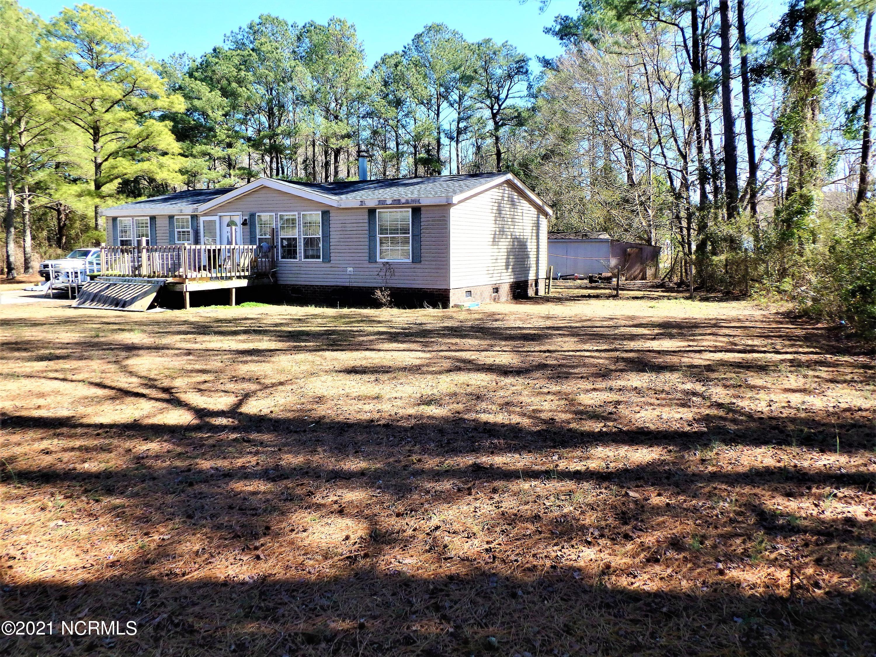 1072 Wells Road Jacksonville, NC 28540 - Photo 3 of 19 1.3