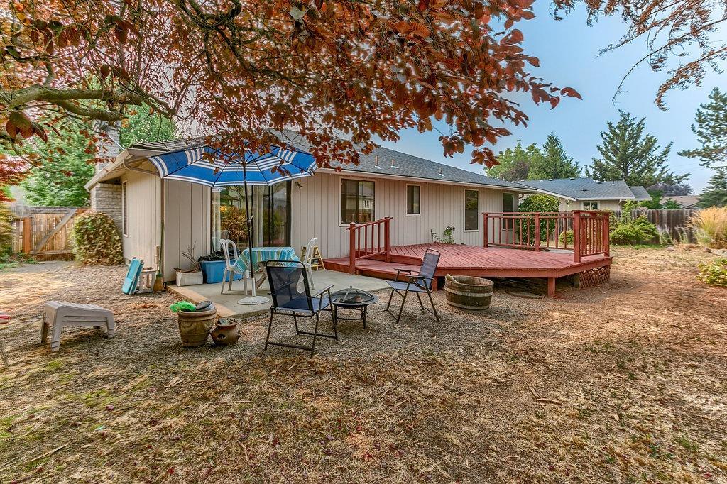 2928 Aldersgate Road Medford, OR 97504 - Photo 22 of 25 Additional Photo