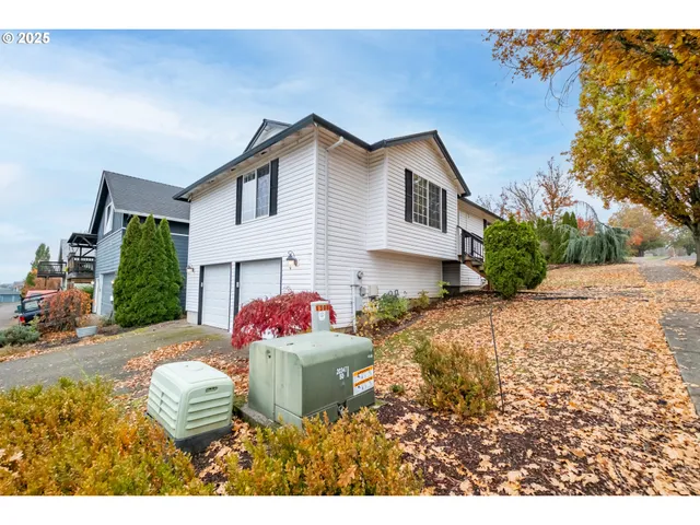 $472,000 | 3419 Knoll Drive, Newberg, OR 97132
