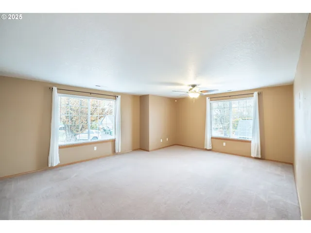 $472,000 | 3419 Knoll Drive, Newberg, OR 97132