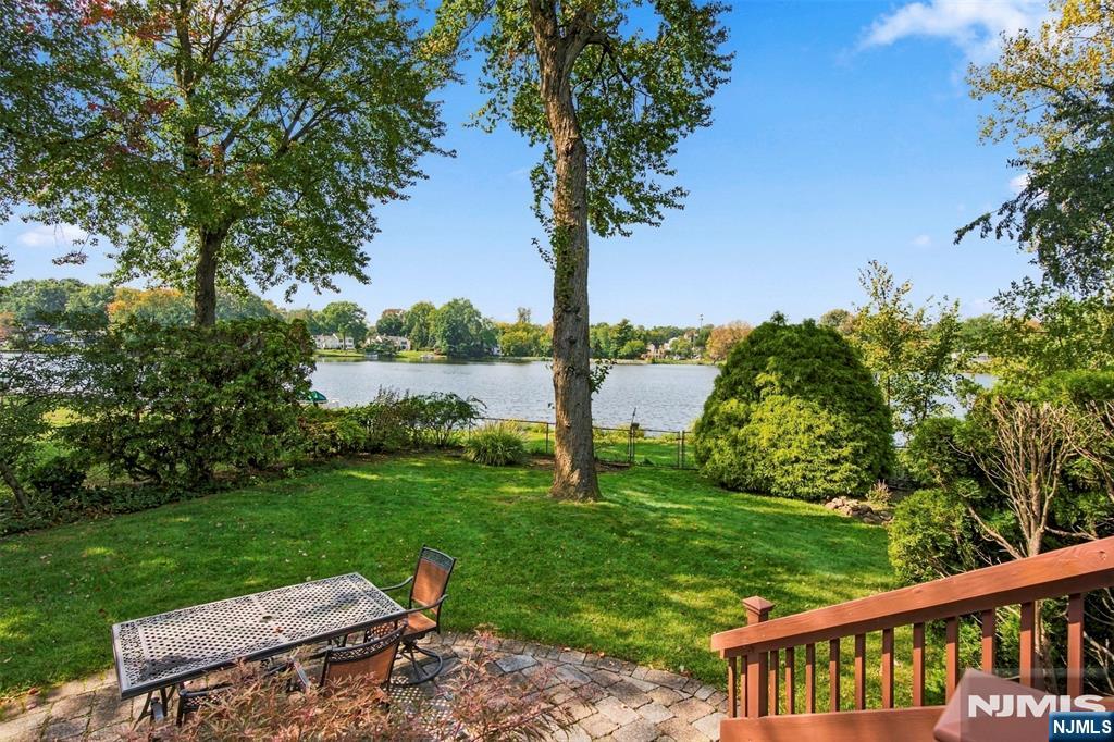 152 Sussex Road Washington Township, NJ 07676 - Photo 27 of 37 Gallery Image 27