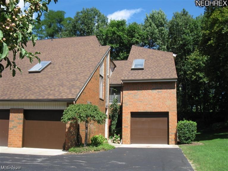 4695 Mayfield Road, Unit E South Euclid, OH 44121 - Photo 1 of 9