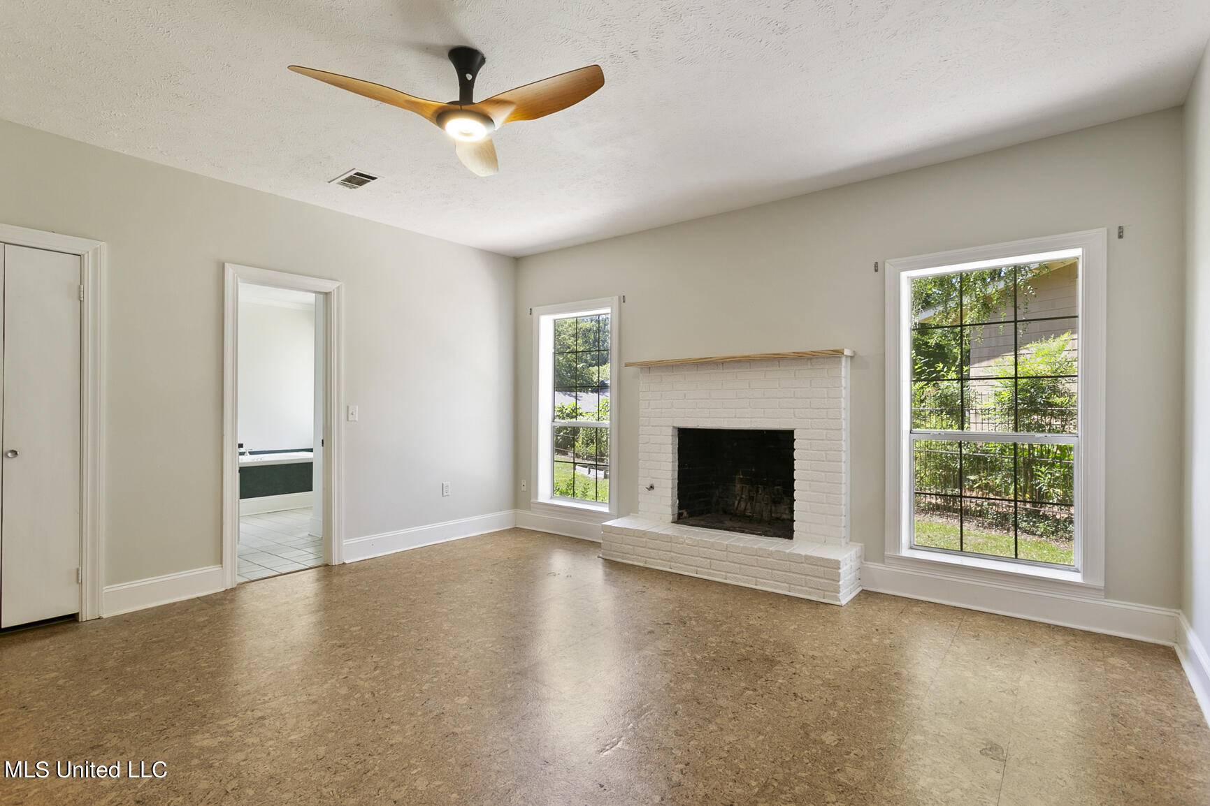 4001 Cabell Lane Jackson, MS 39206 - Photo 16 of 31 16