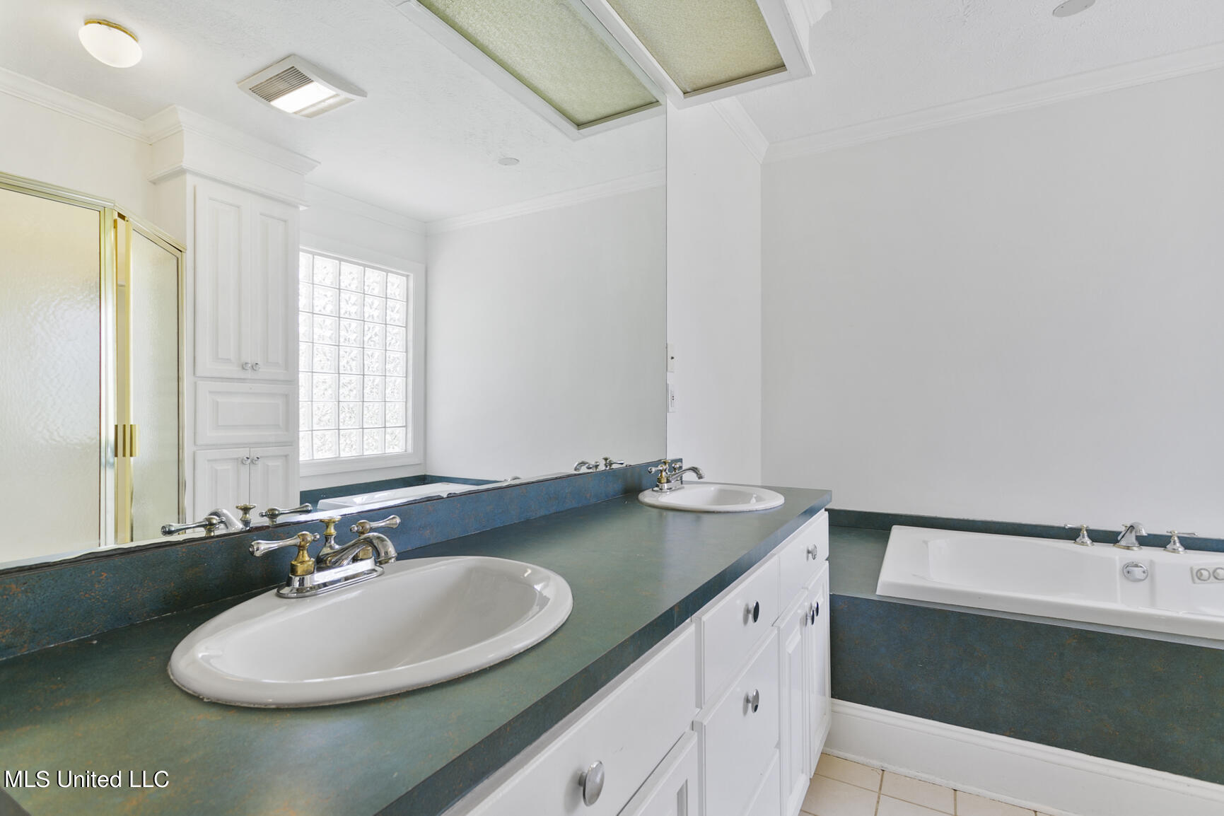 4001 Cabell Lane Jackson, MS 39206 - Photo 18 of 31 18