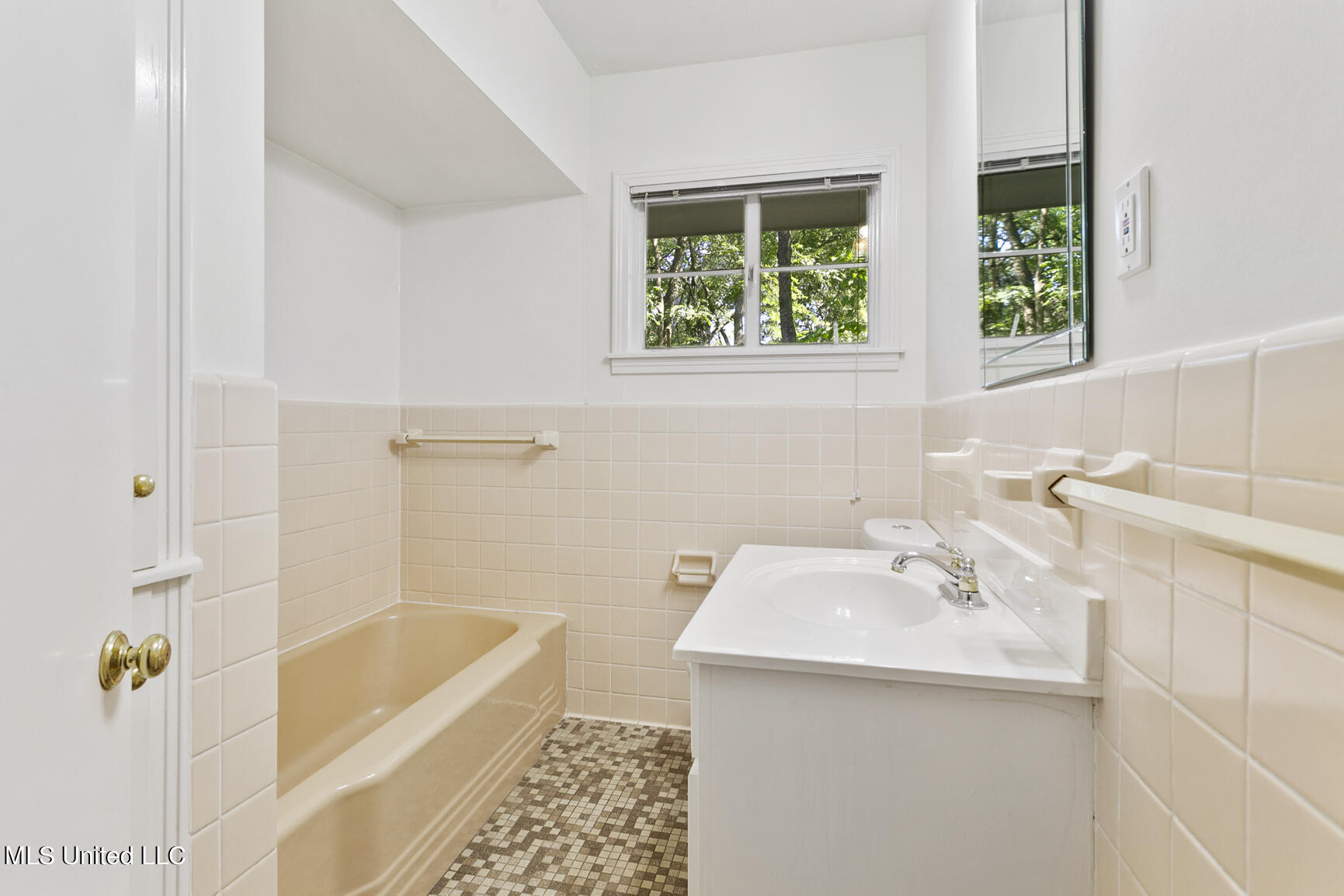 4001 Cabell Lane Jackson, MS 39206 - Photo 26 of 31 26