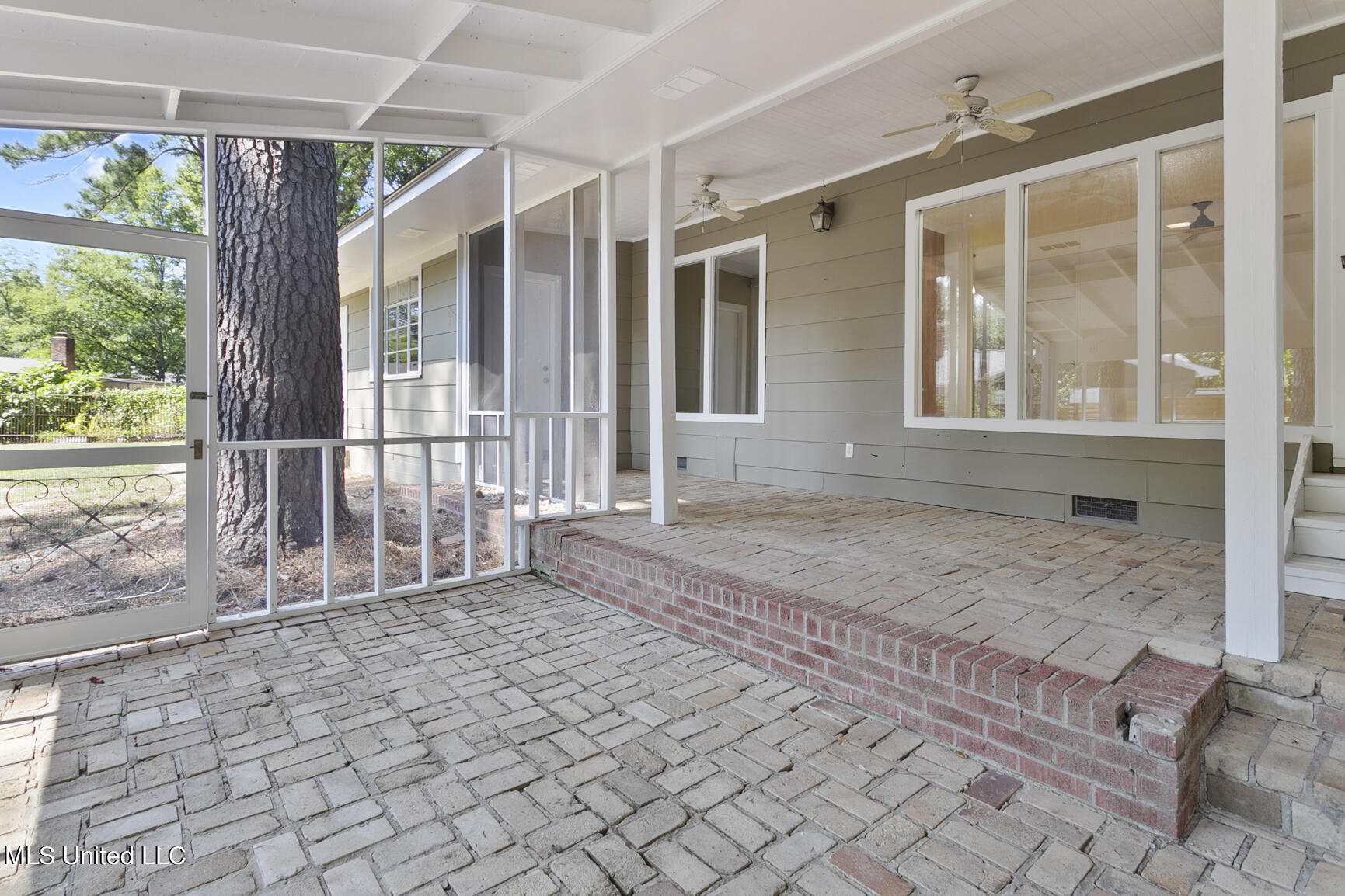 4001 Cabell Lane Jackson, MS 39206 - Photo 27 of 31 27