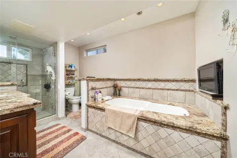 $949,800 | 12 Quail Creek Lane, Pomona, CA 91766