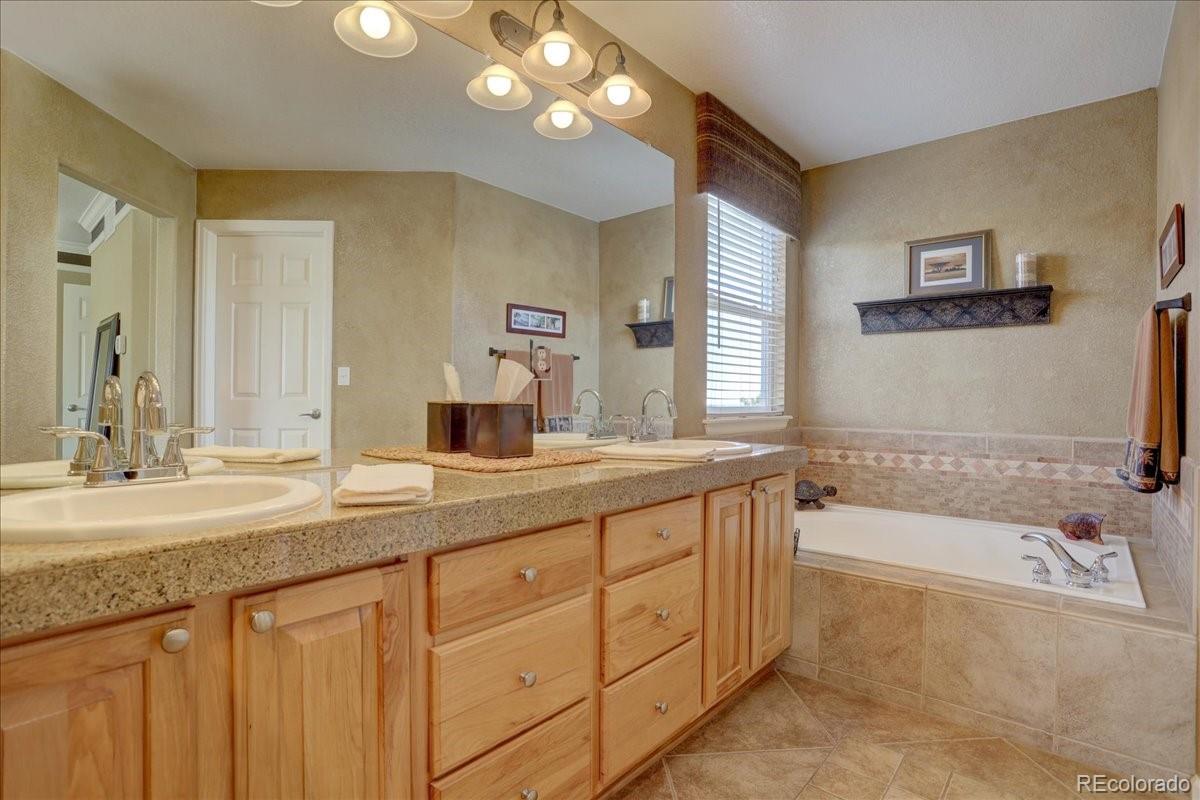 5015 Wagon Highlands Ranch Highlands Ranch, CO 80130 - Photo 21 of 40 Gallery Image 21