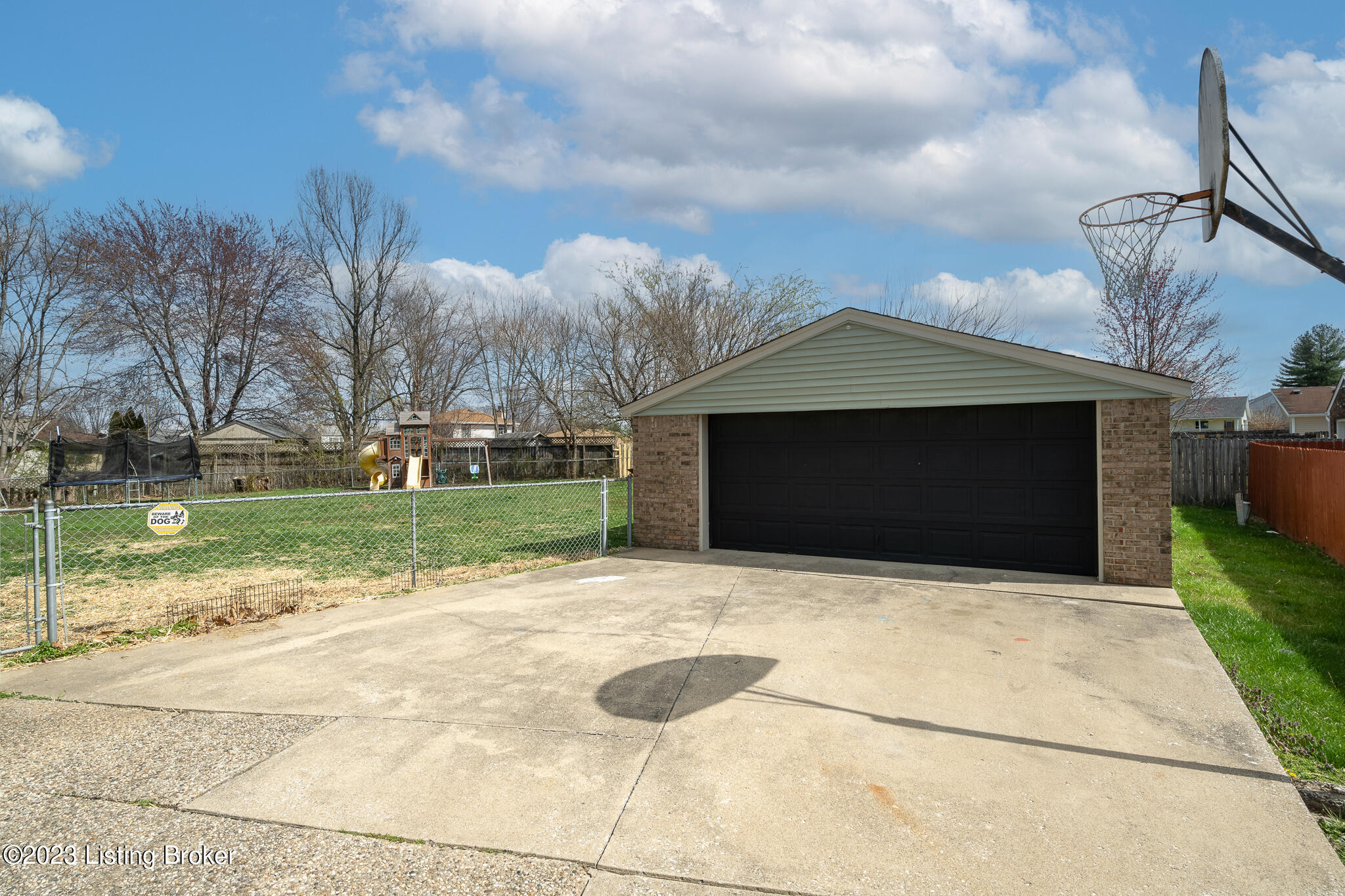 6003 Hickory Tree Road Louisville, KY 40291 - Photo 32 of 32 6003 Hickory Tree Rd-32