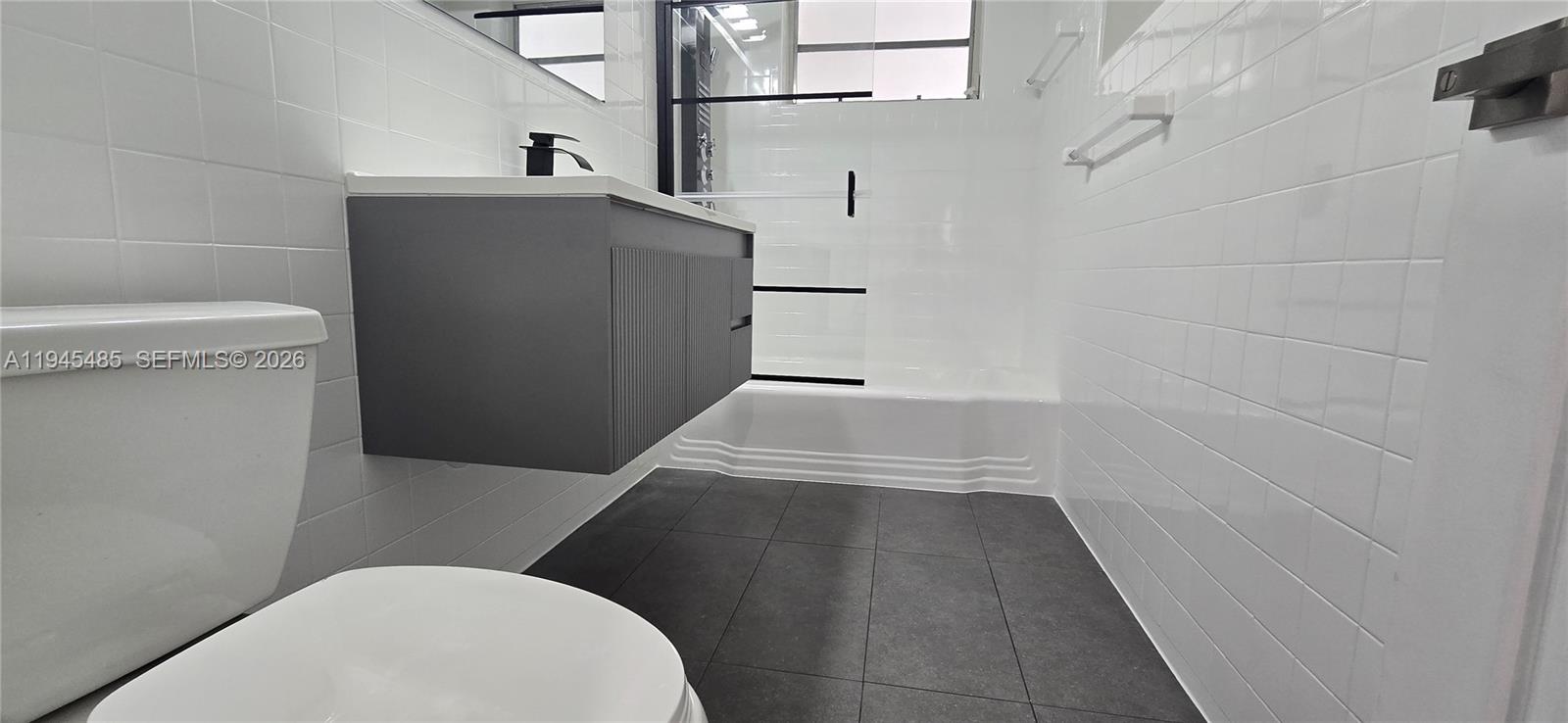 75 Southwest 32nd Court Road Miami, FL 33135 - Photo 26 of 53