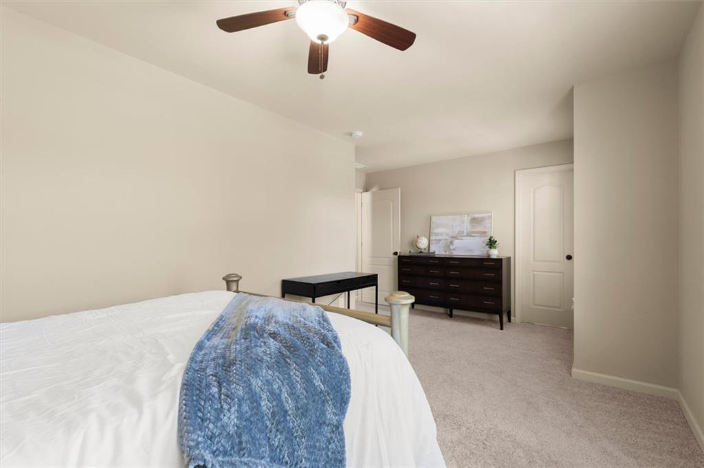 310 Nichols Ridge Pointe Suwanee, GA 30024 - Photo 31 of 61 Gallery Image 31