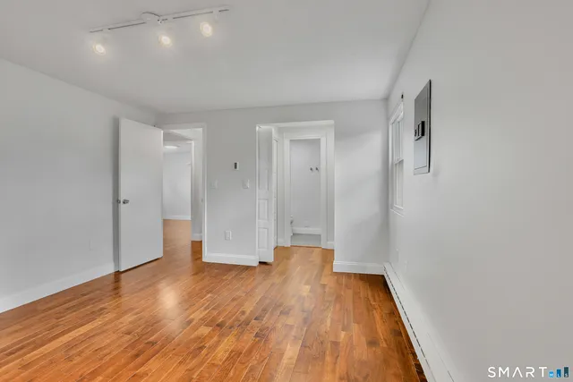 $450,000 | 42 Towhee Lane, Glastonbury, CT 06033