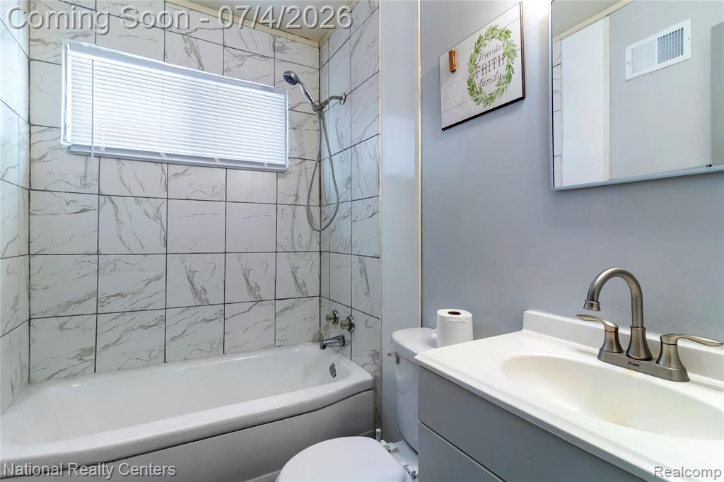 13525 Evergreen Road Detroit, MI 48223 - Photo 18 of 25