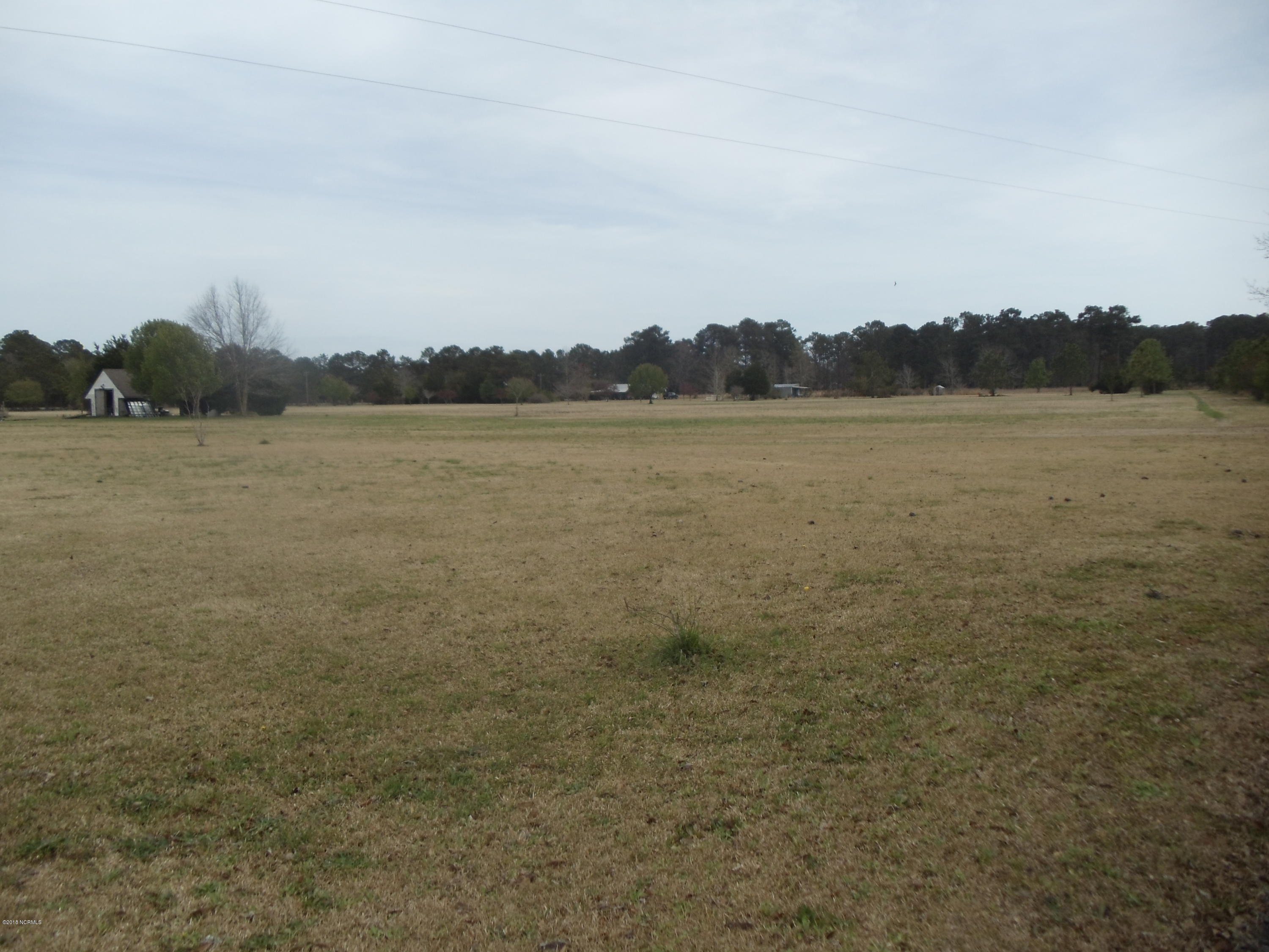 166 Corbett Road Swansboro, NC 28584 - Photo 1 of 9 Entering from Corbett Rd