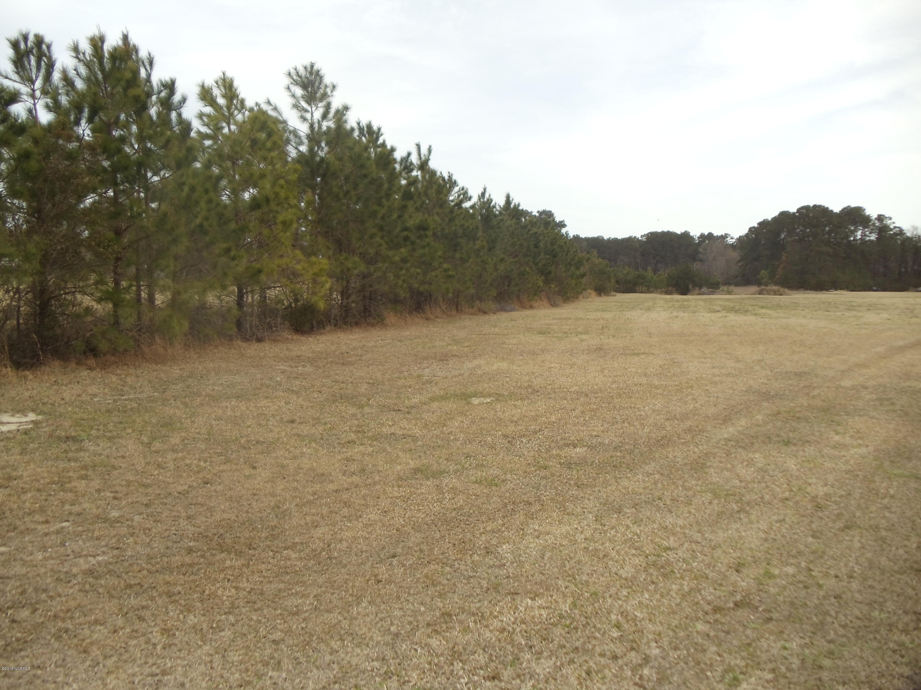 166 Corbett Road Swansboro, NC 28584 - Photo 2 of 9 DSC02420