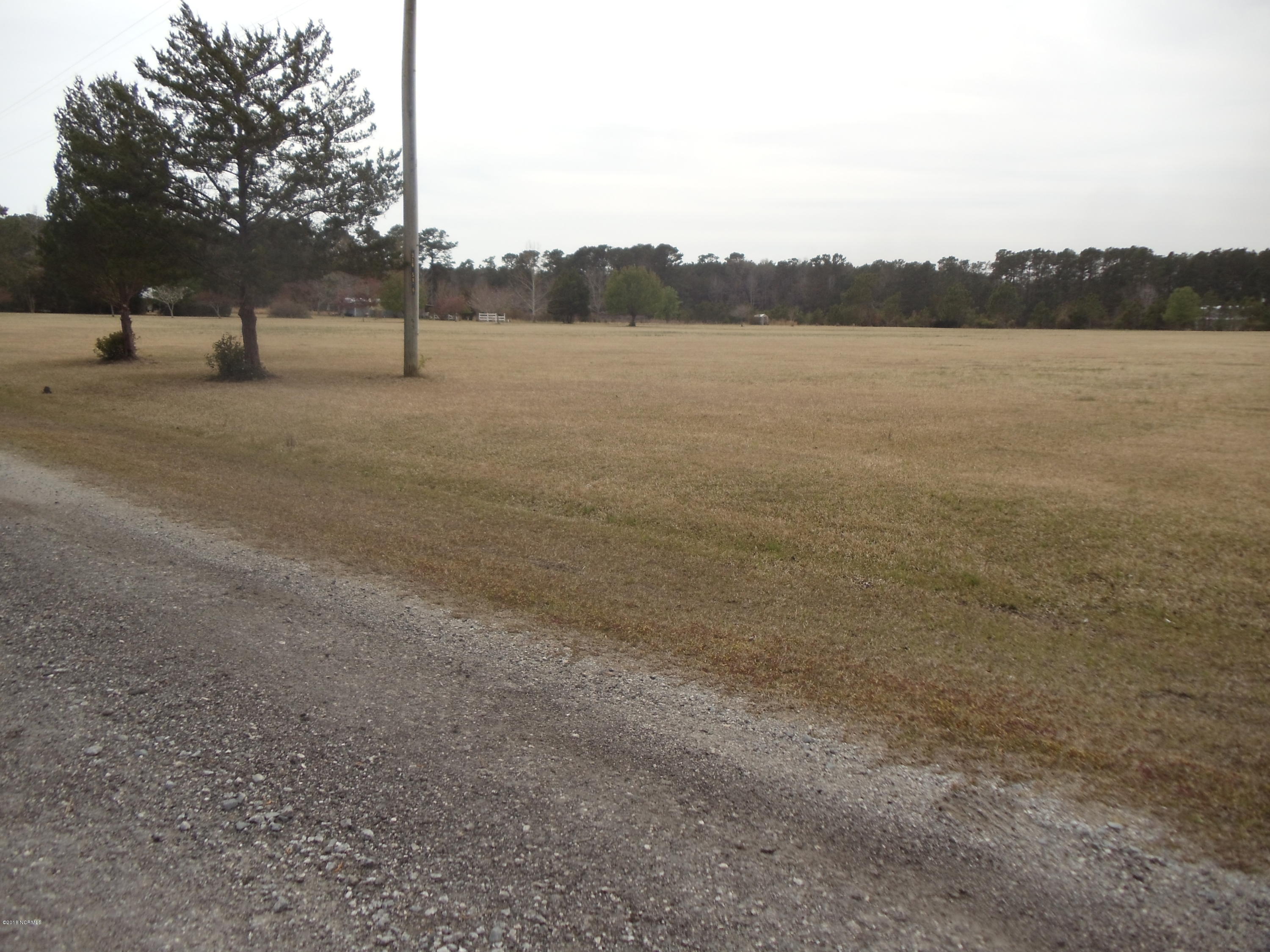 166 Corbett Road Swansboro, NC 28584 - Photo 9 of 9 Howard Lane