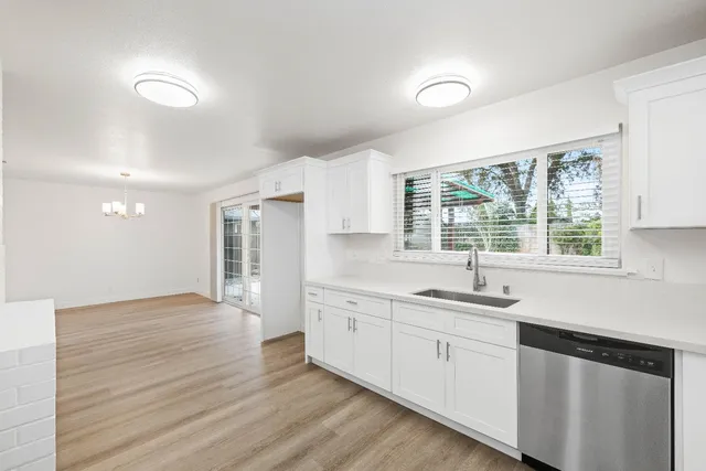 $440,000 | 7449 Rollingwood Boulevard, Citrus Heights, CA 95621