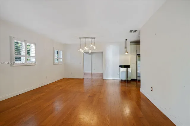 $1,365,000 | 500 Aragon Avenue, Coral Gables, FL 33134