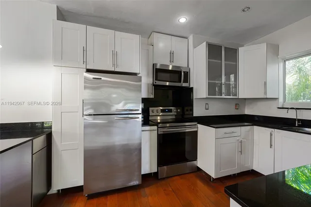 $1,365,000 | 500 Aragon Avenue, Coral Gables, FL 33134