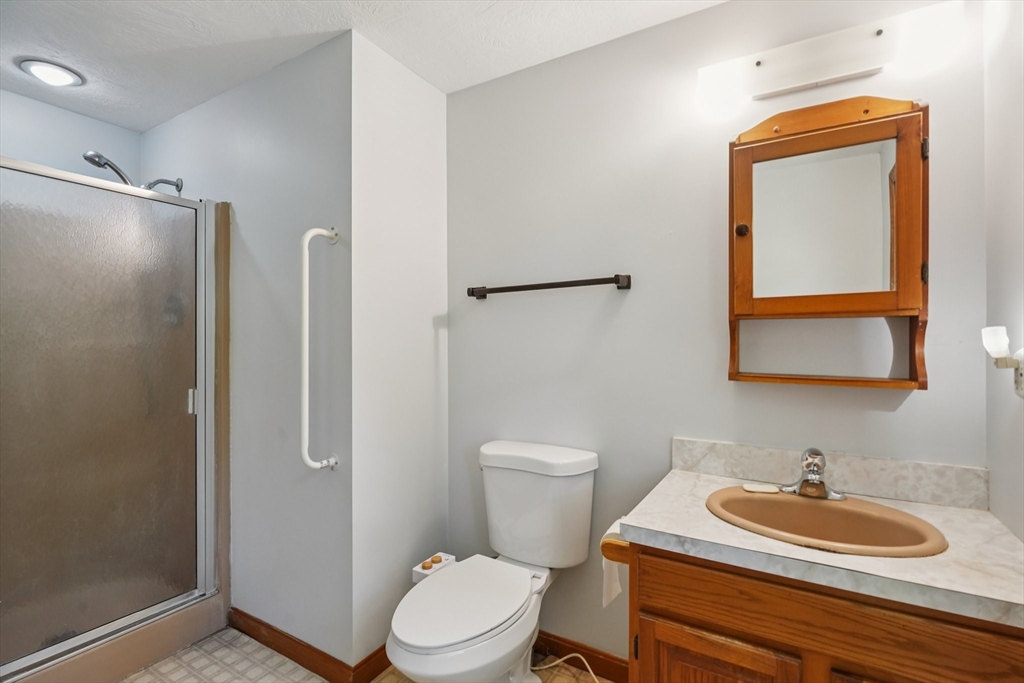 15 Bells Brook Road Lakeville, MA 02347 - Photo 20 of 33 Gallery Image 20