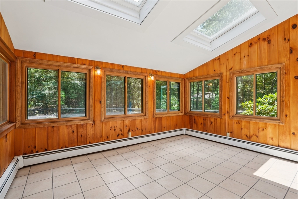 15 Bells Brook Road Lakeville, MA 02347 - Photo 8 of 33 Gallery Image 8