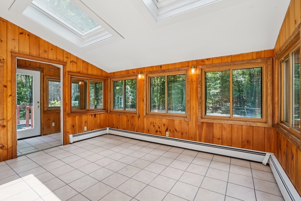 15 Bells Brook Road Lakeville, MA 02347 - Photo 9 of 33 Gallery Image 9