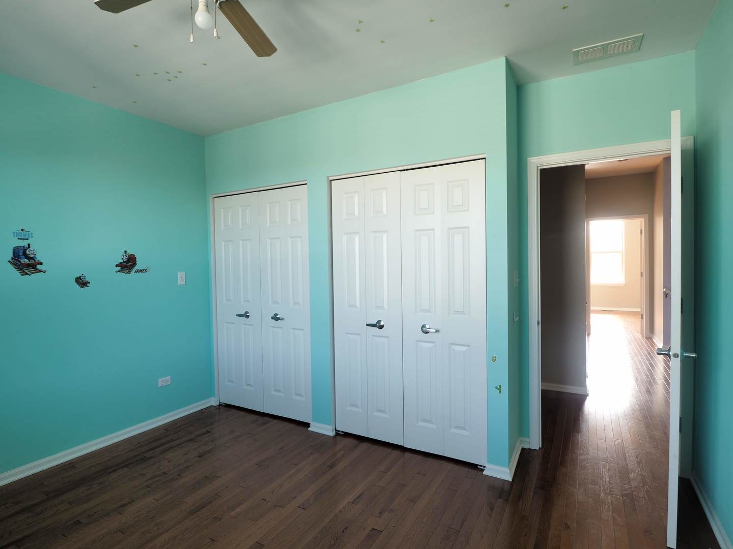 722 East Pershing Road Chicago, IL 60653 - Photo 15 of 26