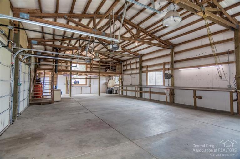 62062 Cody Road Bend, OR 97701 - Photo 12 of 15 Additional Photo