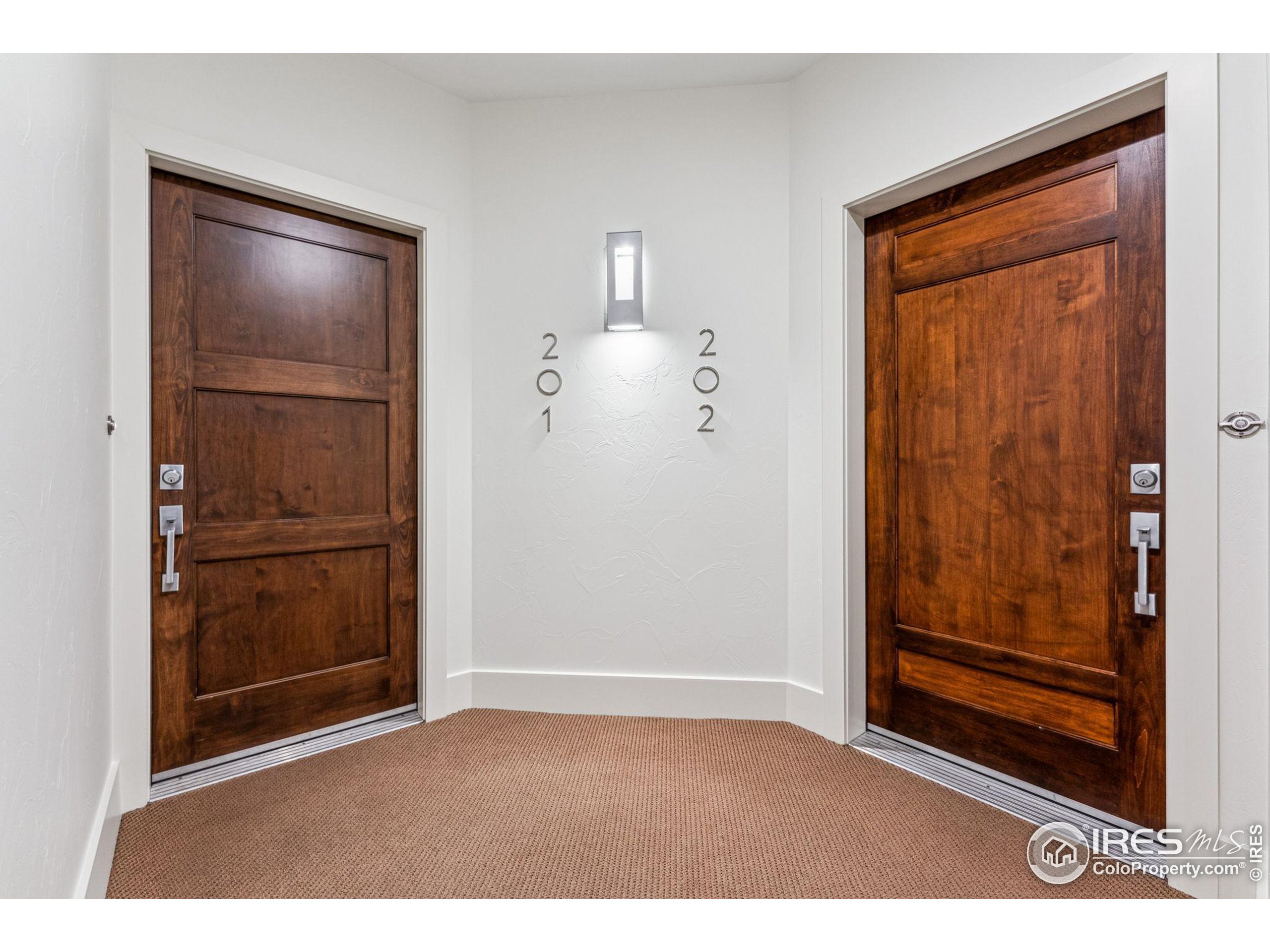 2801 Pennsylvania Avenue, Unit 201 Boulder, CO 80303 - Photo 3 of 40