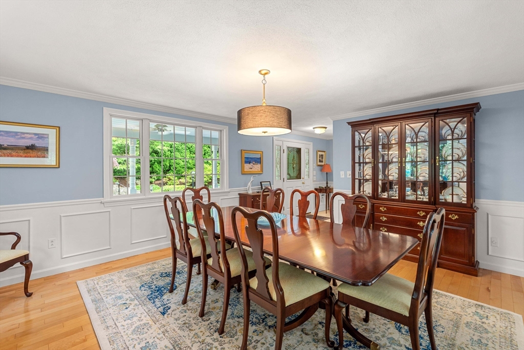 30 R Magnolia Avenue Gloucester, MA 01930 - Photo 7 of 40