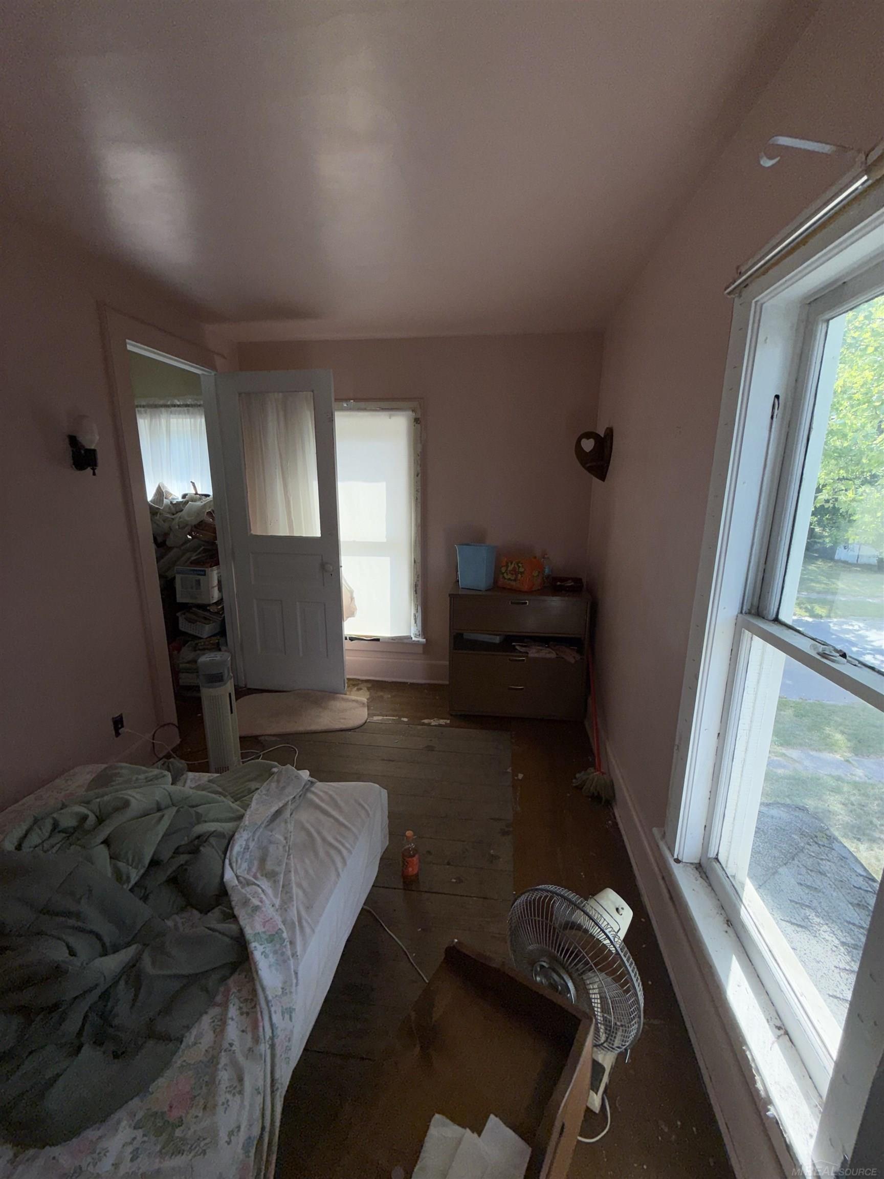 719 South Main Street Three Rivers, MI 49093 - Photo 9 of 27