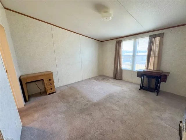 $170,000 | 1020 Willow Creek Drive, Pinnacle, NC 27043