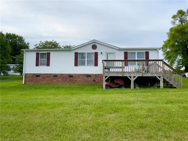 $170,000 | 1020 Willow Creek Drive, Pinnacle, NC 27043