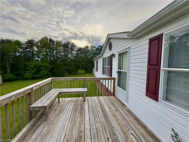 $170,000 | 1020 Willow Creek Drive, Pinnacle, NC 27043