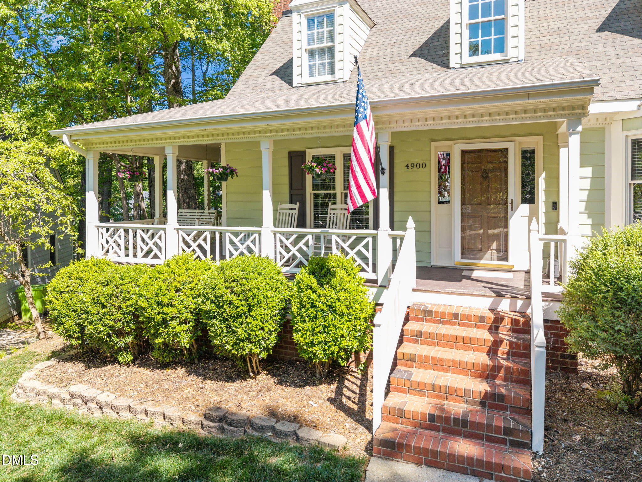 4900 Kinross Court Raleigh, NC 27613 - Photo 5 of 28 Gallery Image 5