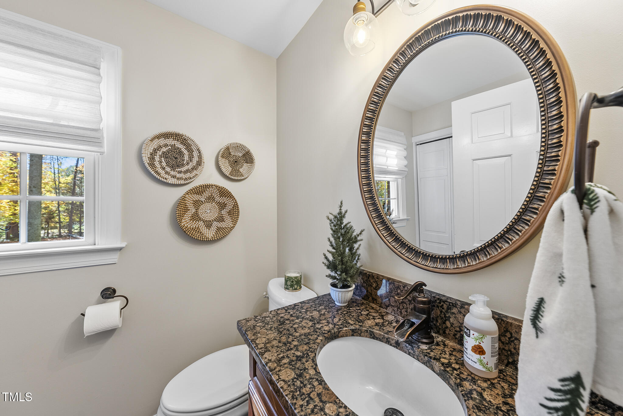 8009 Hollander Place Raleigh, NC 27606 - Photo 21 of 48 DSC02086