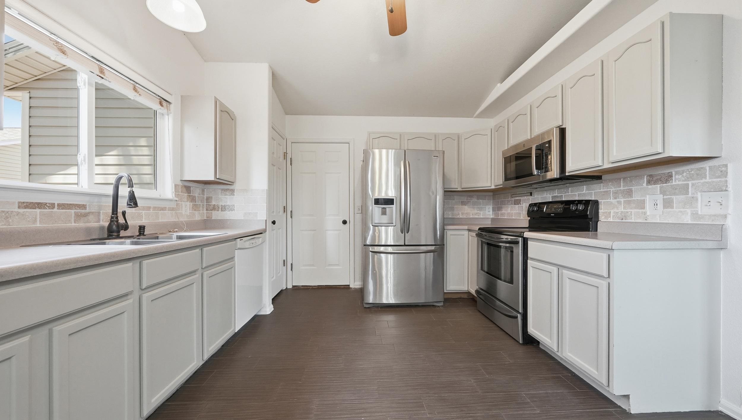 1484 Powell Street Fruita, CO 81521 - Photo 7 of 30