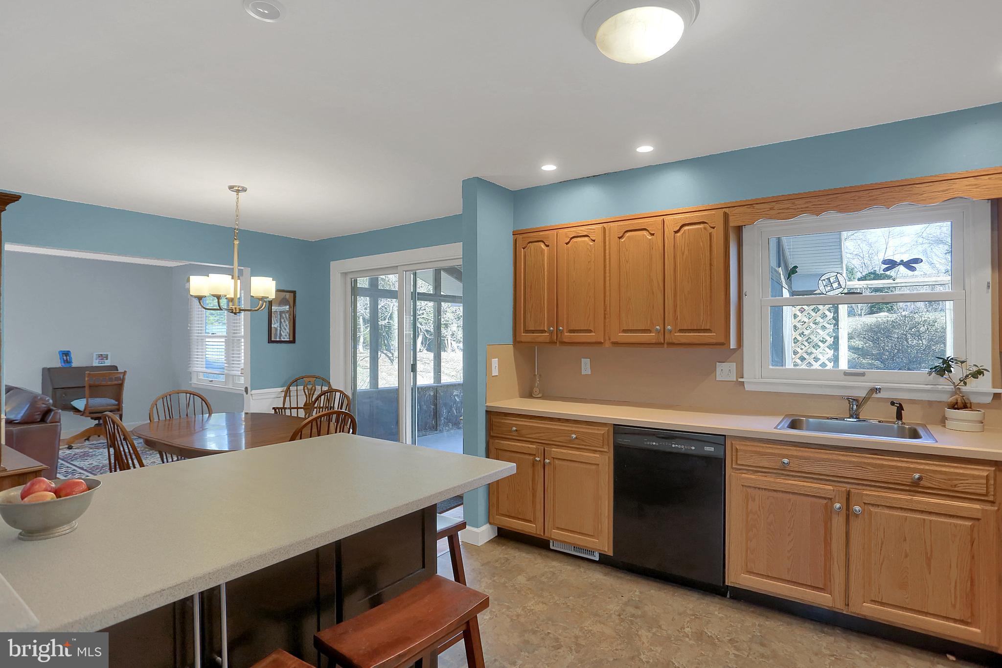 305 Blacksmith Road Camp Hill, PA 17011 - Photo 9 of 31 Gallery Image 9